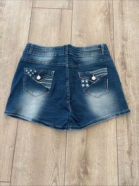 Denim Shorts with Star Accent Pockets